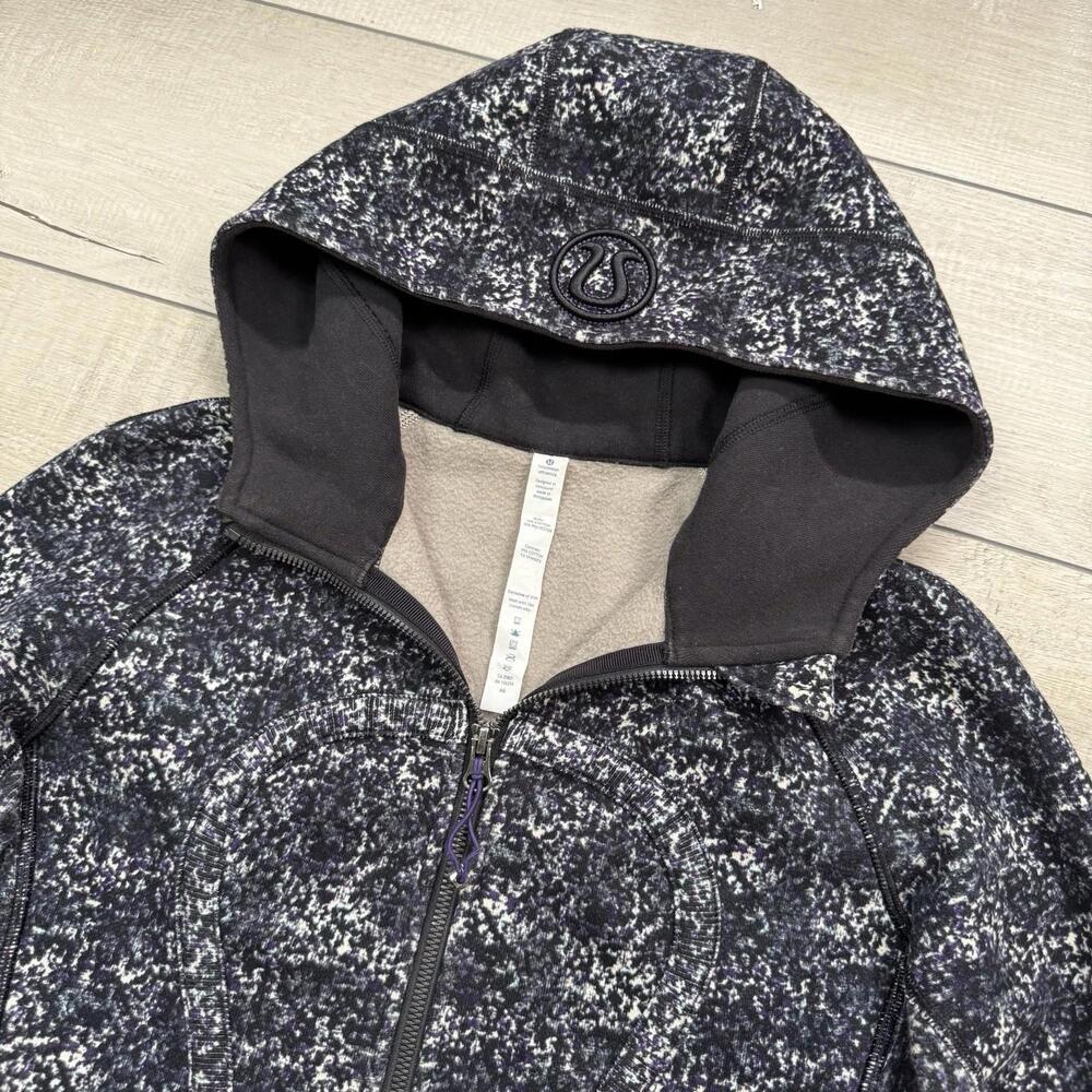 Lululemon Scuba Hoodie Full Zip Floral Print Size 4 Multicolor Rose Fleece Relax - Picture 6 of 8